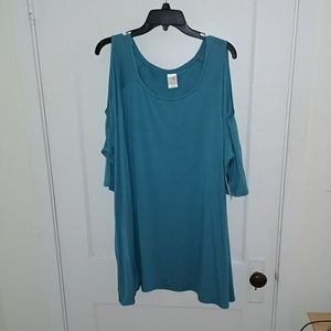 Teal cold shoulder top, size 2X (20W-22W)